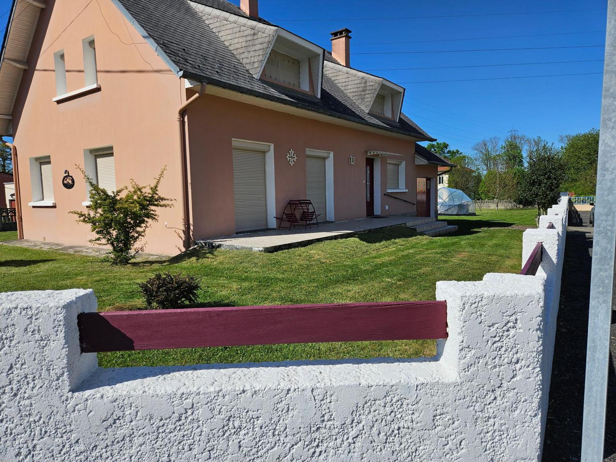 Gite La Maison Rose Ланмезан Экстерьер фото
